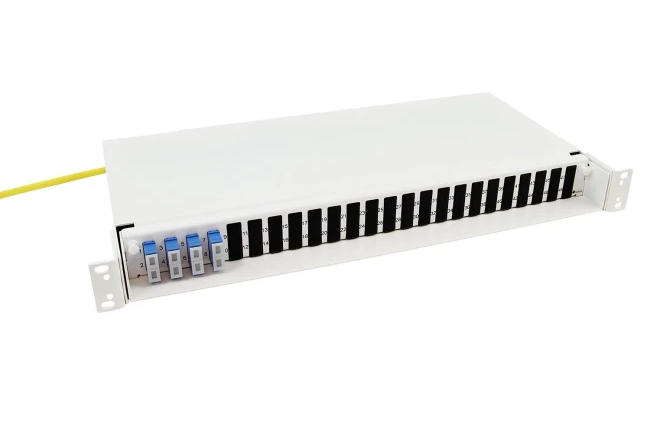 8 Core Patch Panel